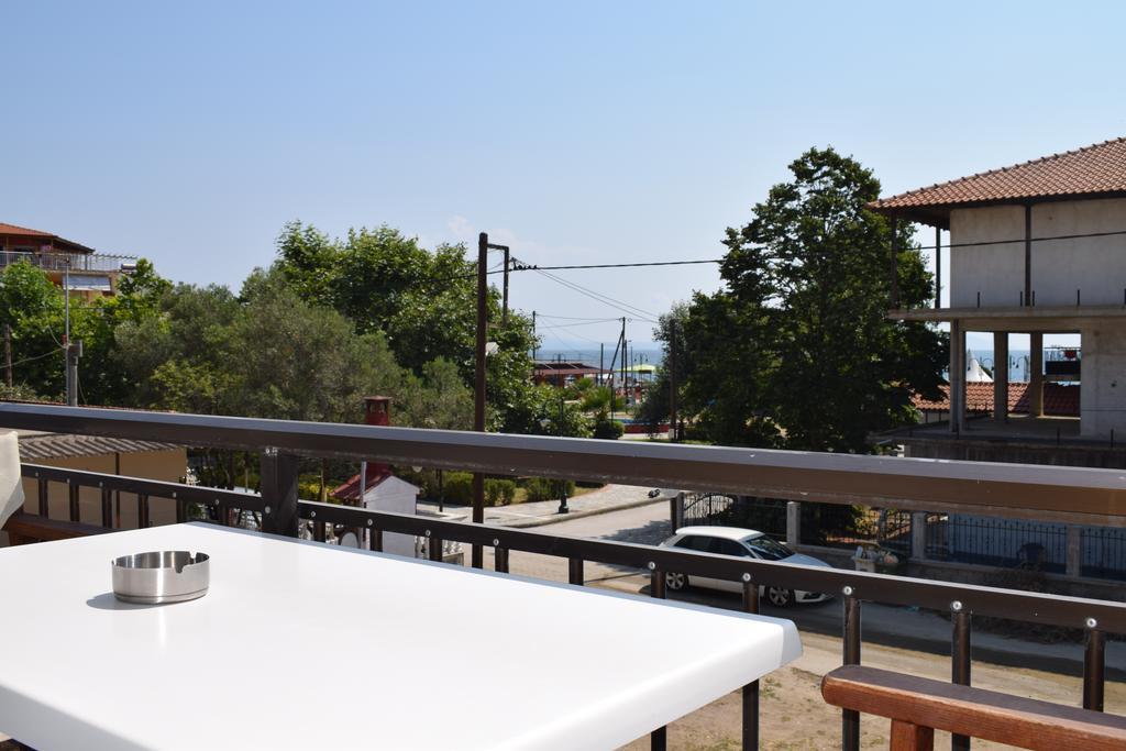 Apartament Menis Haus Nea Nea Vrasna Zewnętrze zdjęcie